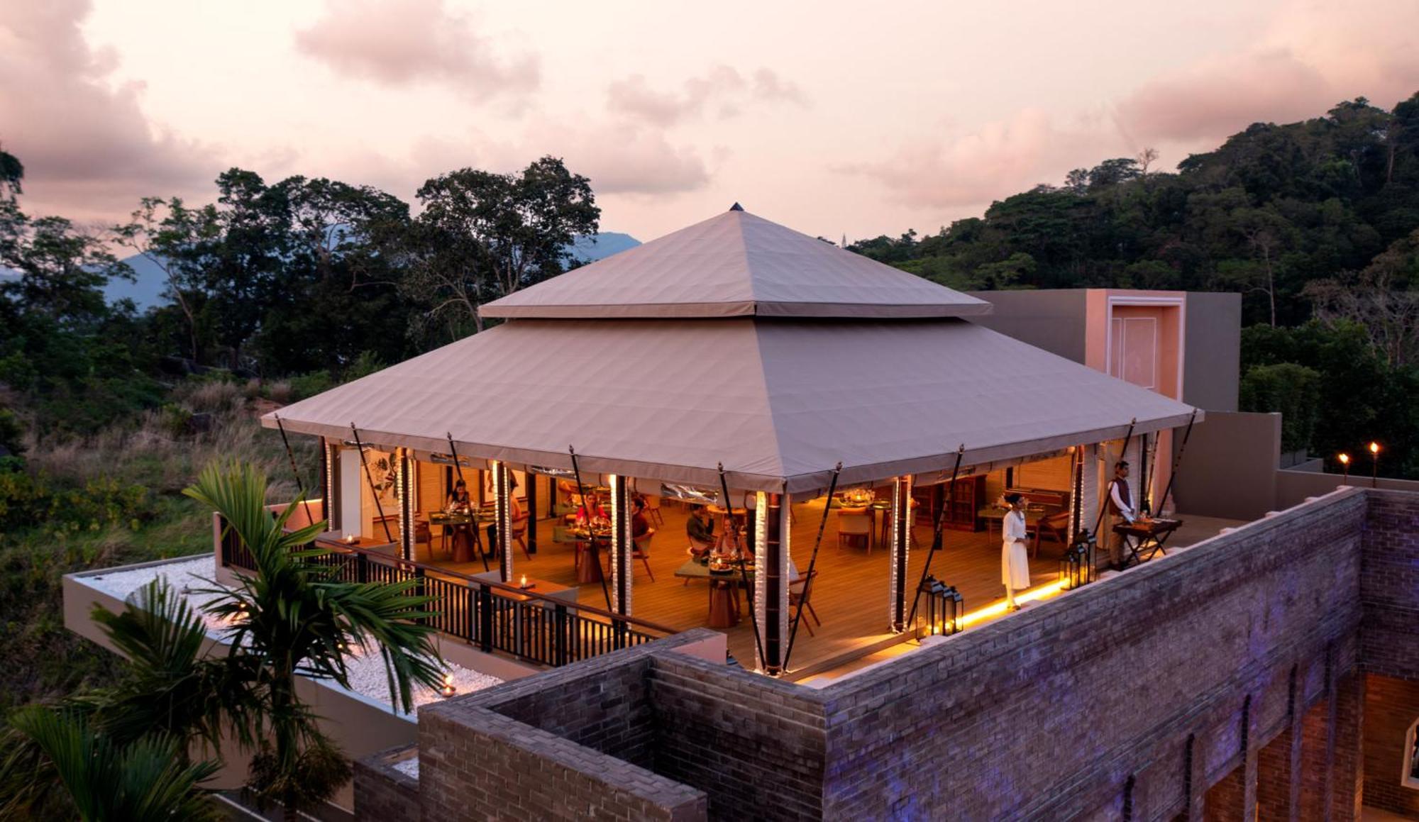 होटल Avista Hideaway Phuket - Mgallery 5*